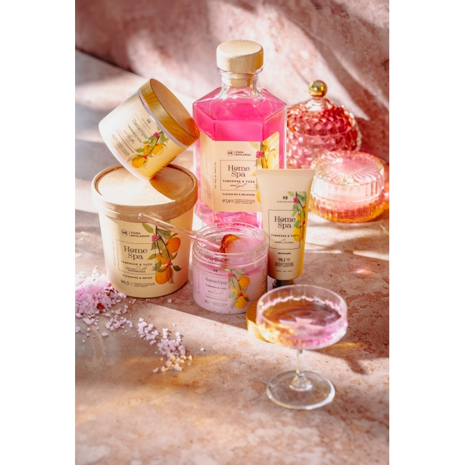 Zdjęcie masła do ciała Tuberose & Yuzu 200ml w aranżacji