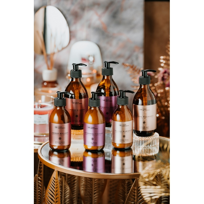 PATCHOULI VELVET