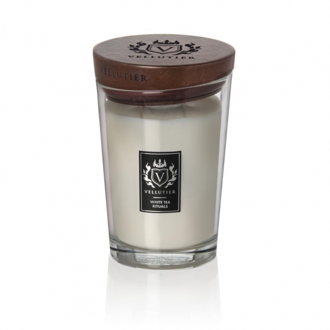 Zdjęcie świecy w dużym słoiku White Tea Rituals 515g