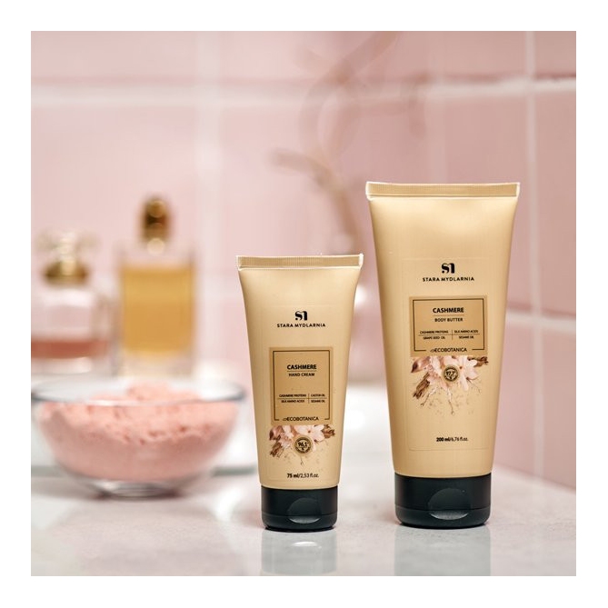 Zdjęcie kremu do rąk i paznokci Cashmere 75ml w aranżacji