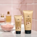 Zdjęcie kremu do rąk i paznokci Cashmere 75ml w aranżacji